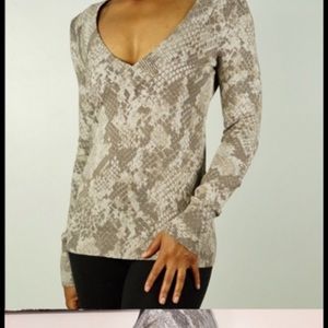 Sweater, express, snake print